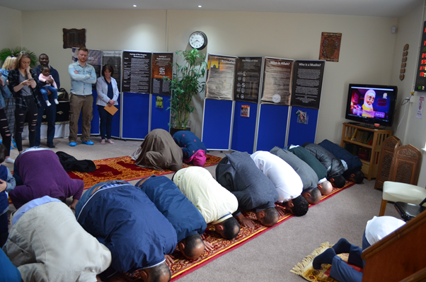 Youth group visit north west Islamic association